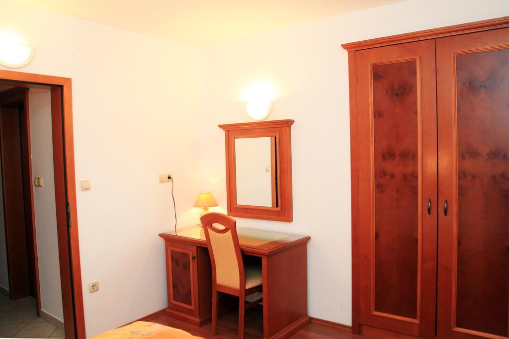 Apartments Residence Astoria ラブ エクステリア 写真